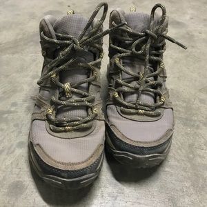Columbia Hiking boots